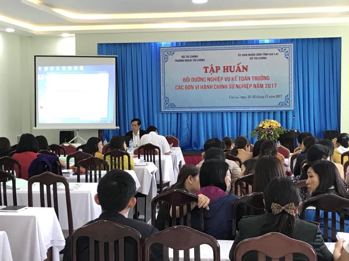 Cong Doan Gia Lai Hotel Pleiku Eksteriør billede
